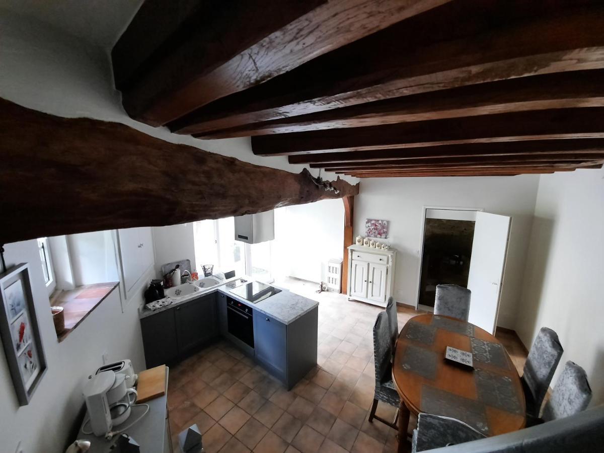 Esprit Troglo Vila Beaumont-en-Véron Exterior foto