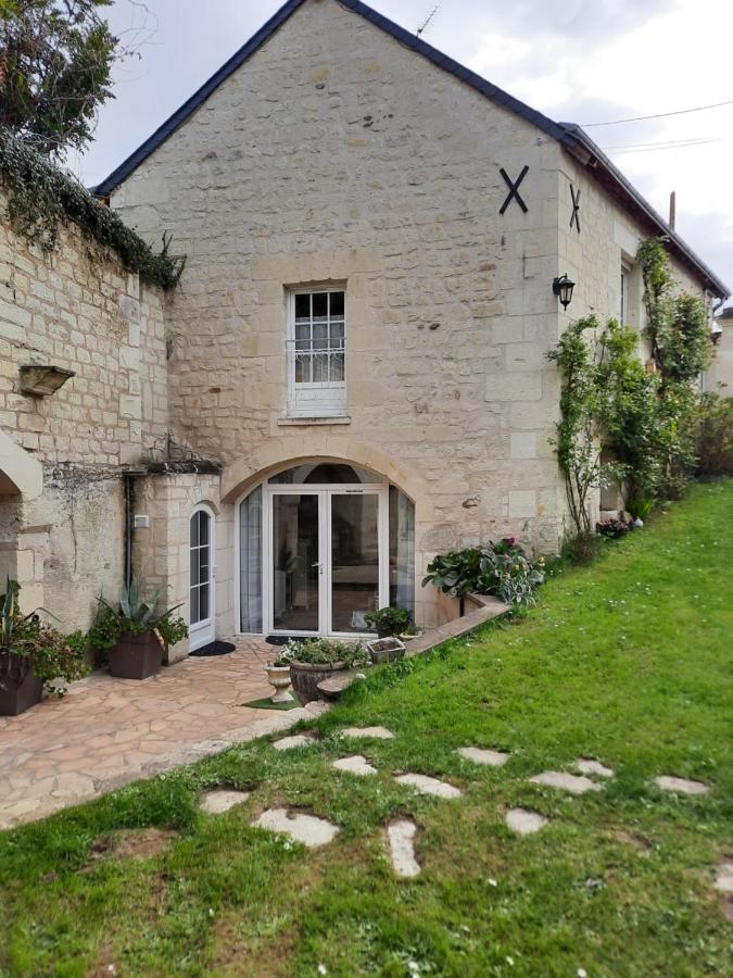 Esprit Troglo Vila Beaumont-en-Véron Exterior foto