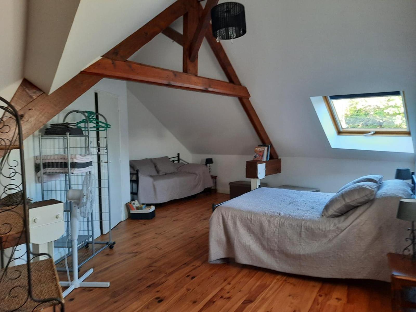 Esprit Troglo Vila Beaumont-en-Véron Exterior foto